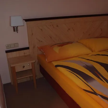 Obří Sud Javorník Penzion *