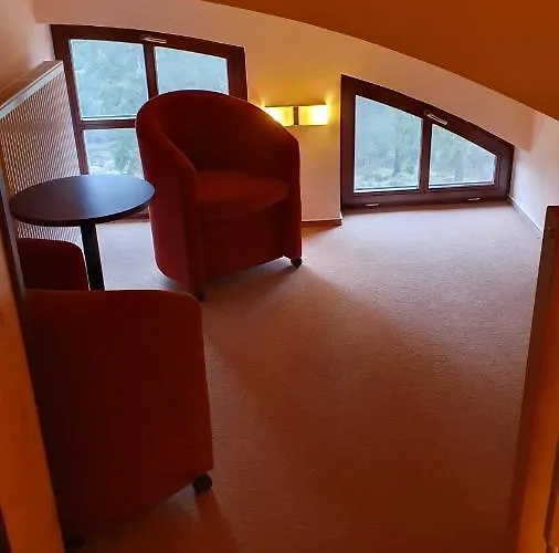 Pensjonat Obri Sud Javornik